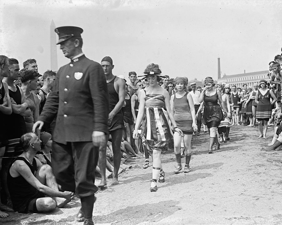 Washington Bathing Beach, 1919