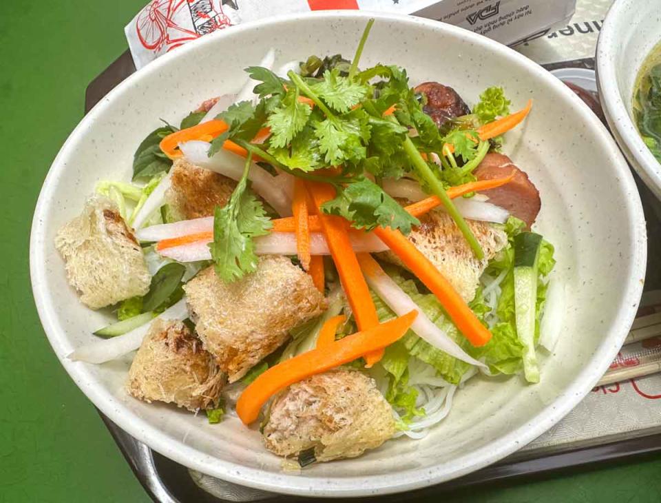 baguette huong viet - grilled pork vermicelli with spring rolls