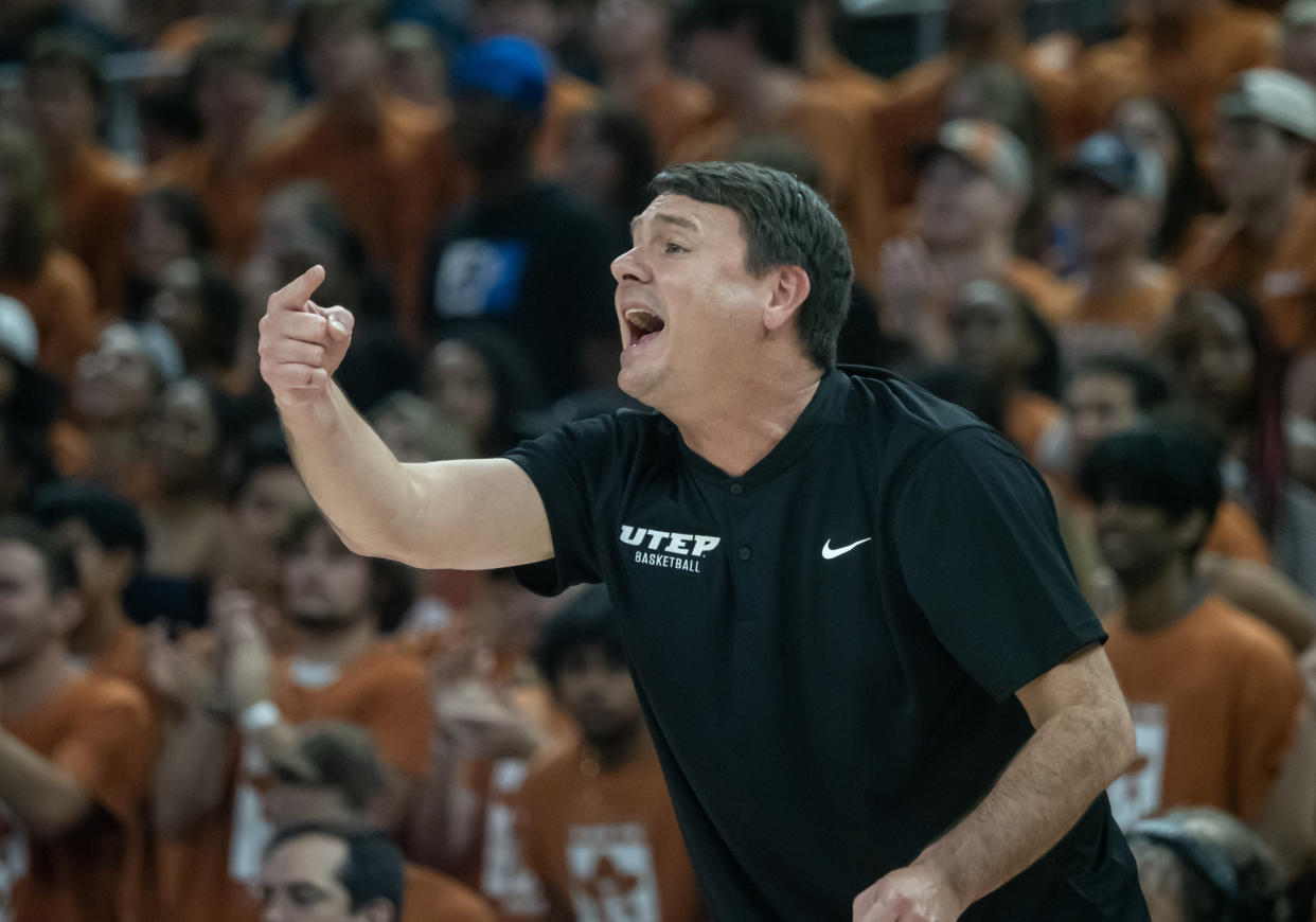 UTEP coach Joe Golding gestures to players during the first half an NCAA college basketball game against Texas, Monday, Nov. 7, 2022, in Austin, Texas. Texas won 72-57. (AP Photo/Michael Thomas)