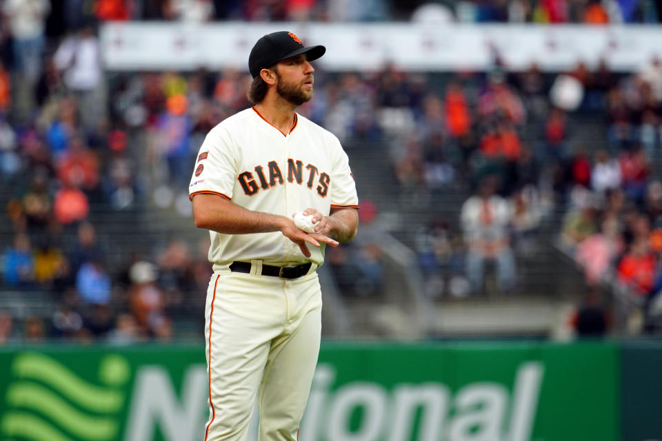 SAN FRANCISCO, CA - JULY 18:  Madison Bumgarner #40 of the San Francisco Giants pitches against the New York Mets at Oracle Park on Thursday, July 18, 2019 in San Francisco, California. (Photo by Daniel Shirey/MLB Photos via Getty Images)