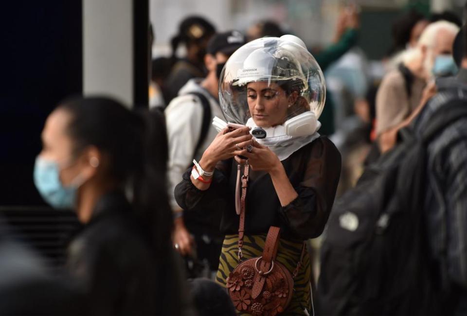 Michelle Madonna outside the Rebecca Minkoff show in a ‘Covidisor’. The photographer, Stephen Lovekin, described attendees as “mask-heavy”.