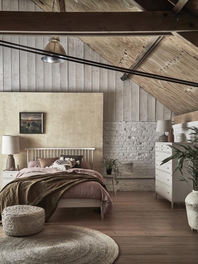 rustic romantic bedroom ideas