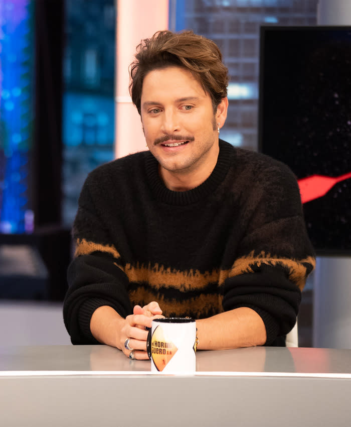 Manuel Carrasco en El Hormiguero con un jersey de casi 2.000 euros