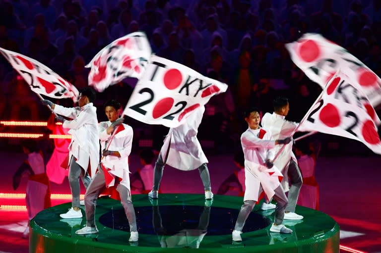 Dancers perform during the Tokyo 2020 presentation at the Rio Olympics closing ceremony at Maracana stadium