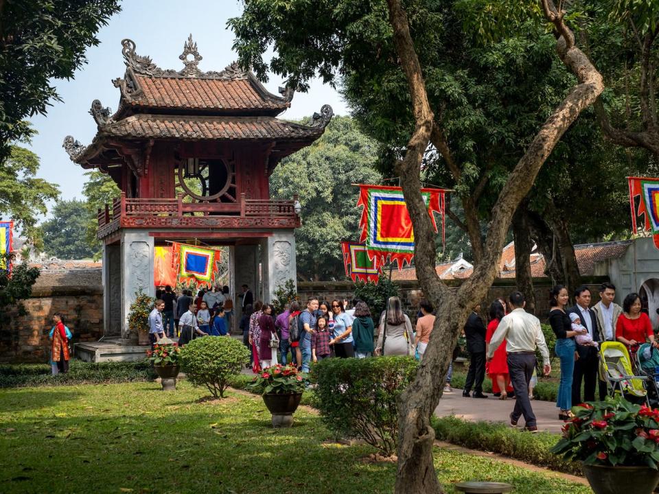 hanoi vietnam tourists