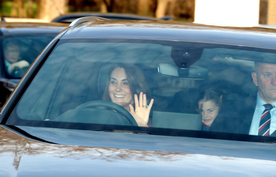 The Duchess of Cambridge and her daughter, Princess Charlotte, arrive for the Queen's Christmas lunch.&nbsp; (Photo: Aaron Chown - PA Images via Getty Images)