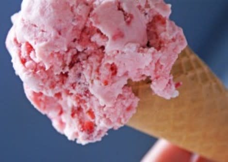 Homemade strawberry ice cream