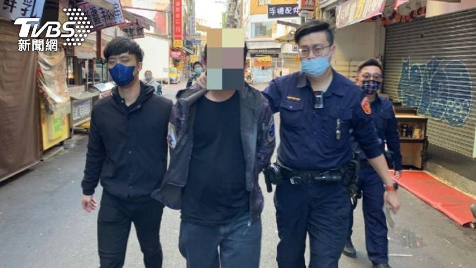 警方陸續逮捕7名詐騙集團成員。（TVBS）