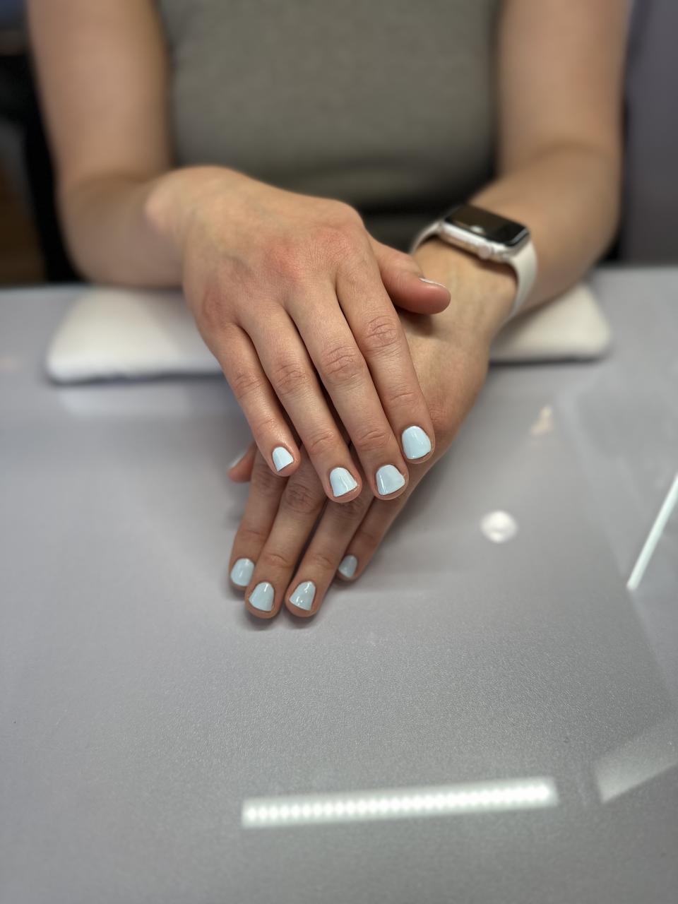 An image of manicured nails. 