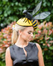 A racegoer wearing a bee hat. <em>[Photo: Getty]</em>