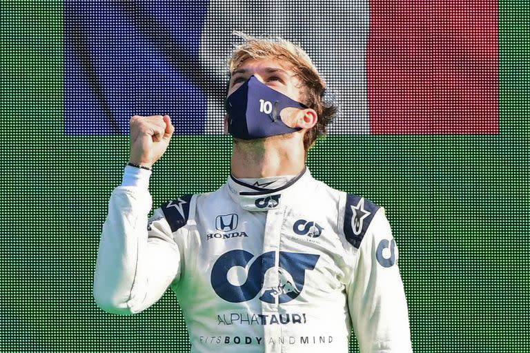 Fórmula Uno F1 - Gran Premio de Italia - Autodromo Nazionale Monza, Monza, Italia - 6 de septiembre de 2020 Pierre Gasly de AlphaTauri celebra ganar el Gran Premio de Italia.