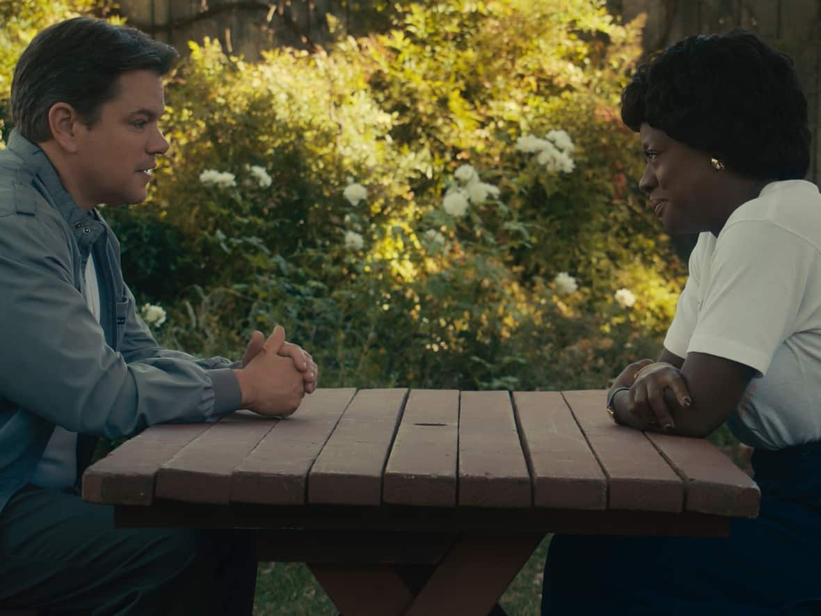 Matt Damon, left, who stars as Nike employee Sonny Vaccaro, is shown paying a visit to Deloris Jordan, played by Viola Davis, in a scene from Air. The movie depicts how the shoe company and Vaccaro struck a business deal with rookie basketball player Michael Jordan. (Prime - image credit)