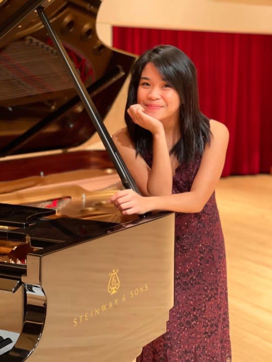 Pianist Alexis Faye Pal of Moline.