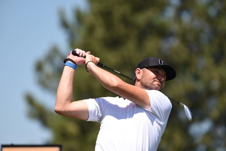 Mardy Fish had a clean back nine and birdied the 18th hole to move up the leaderboard at the America Century Championship celebrity golf tournament Saturday.