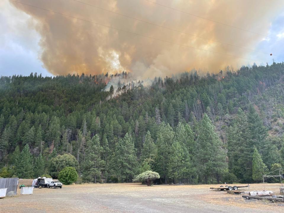 The Head Fire burns in the Klamath National Forest in Siskiyou County, west of Interstate 5 and Yreka.