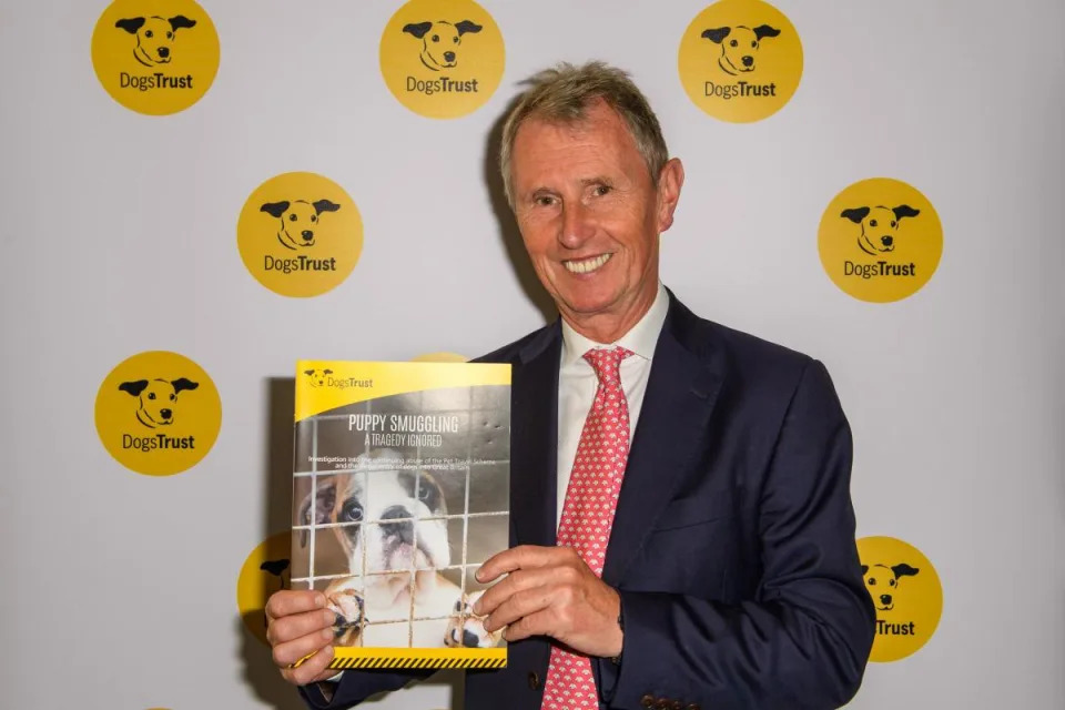 Ribble Valley MP Nigel Evans and the Dogs Trust manifesto on puppy smuggling