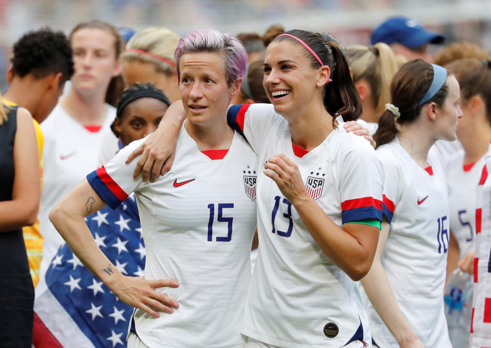 If U.S. men's national team players negotiated collectively alongside Megan Rapinoe (15), Alex Morgan and the USWNT, it would become easier to achieve what Australia has achieved. (REUTERS/Bernadett Szabo)