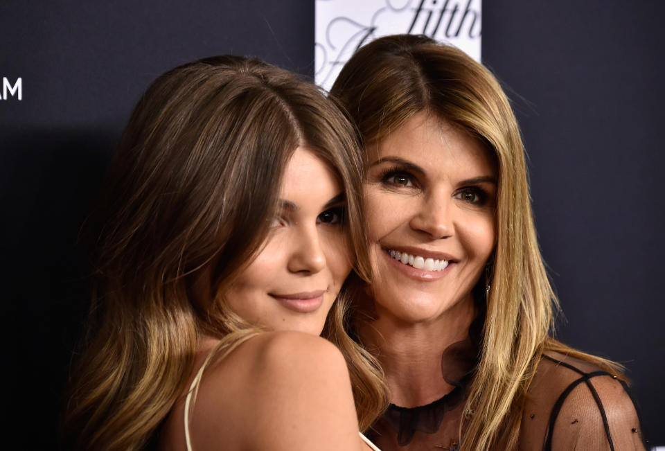 Olivia Jade Giannulli and Lori Loughlin attend WCRF’s <em>An Unforgettable Evening</em> at the Beverly Wilshire Four Seasons Hotel on Feb. 27, 2018, in Beverly Hills, Calif. (Photo: Getty Images)