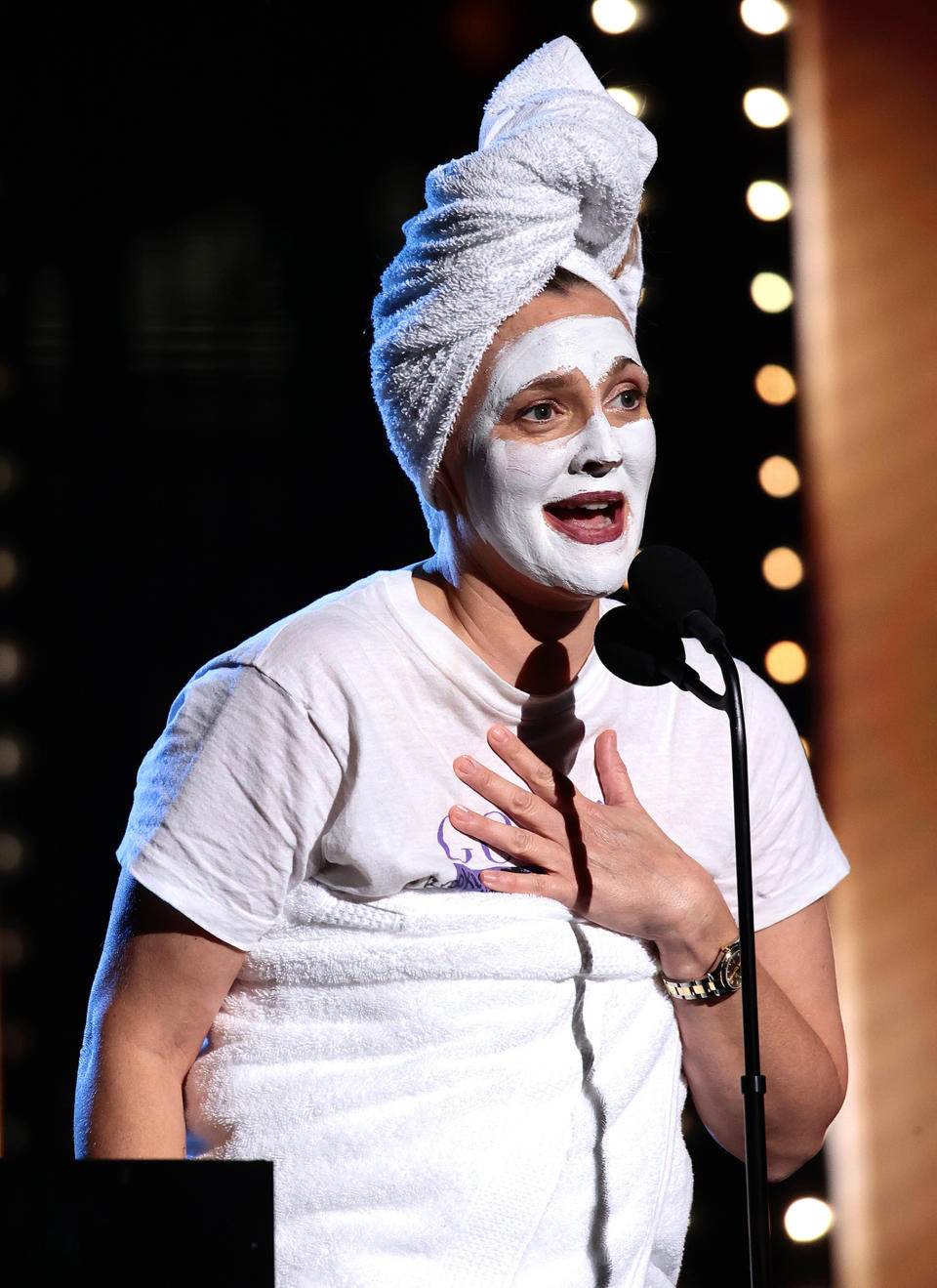 Drew Barrymore inducts the Go-Go's at Rock & Roll Hall Of Fame induction ceremony  (Dimitrios Kambouris / Getty Images)