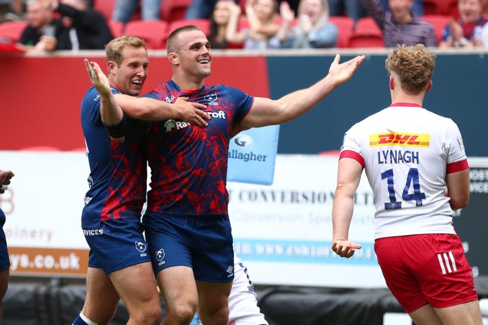 Ben Earl (centre) is embraced by Max Malins, who also returns to Saracens from Bristol (Getty Images)