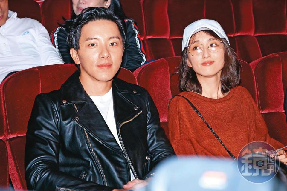 坤達（左）與老婆柯佳嬿出席陶晶瑩演唱會，近來坤達轉戰綜藝圈有成，陸續接下2個外景節目。