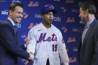 New York Mets vice president & general manager Brodie Van Wagenen, left, and Mets owner Jeff Wilpon, right, introduce new Mets manager Luis Rojas during a news conference, Friday, Jan. 24, 2020, in New York. (AP Photo/Bebeto Matthews)