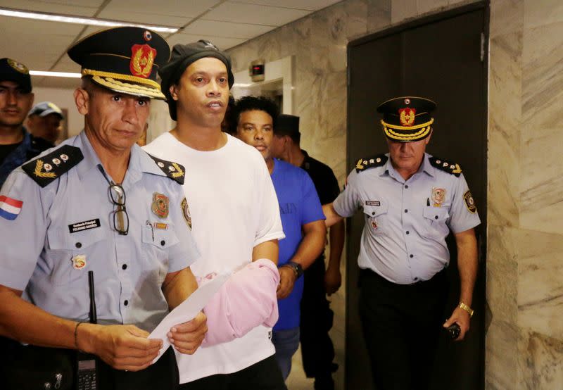 Judge rules Ronaldinho must remain in Paraguayan jail