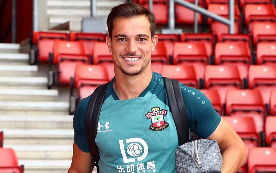 Cedric Soares sees his future elsewhere - Southampton FC