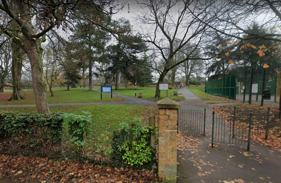 The 21-year-old was stabbed in broad daylight in People's Park, Banbury. (Google Maps)