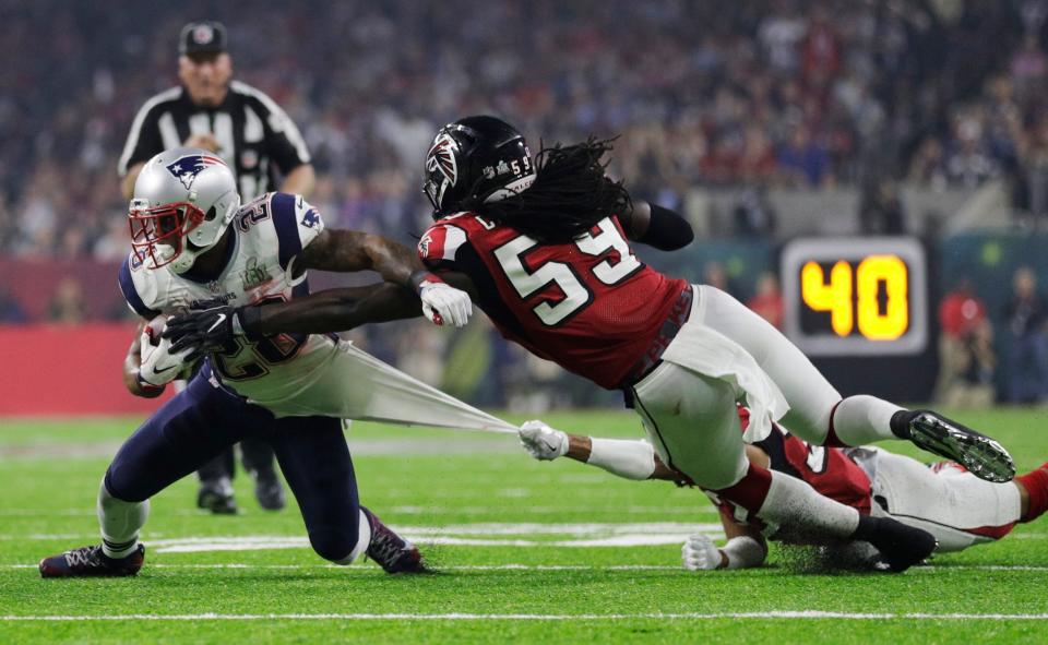 2017: De’Vondre Campbell, Atlanta Falcons: Had three tackles in a 34-28 overtime loss to the New England Patriots. In this photo, Campbell, (59) tackles New England Patriots' James White, left, during the second half of Super Bowl 51.