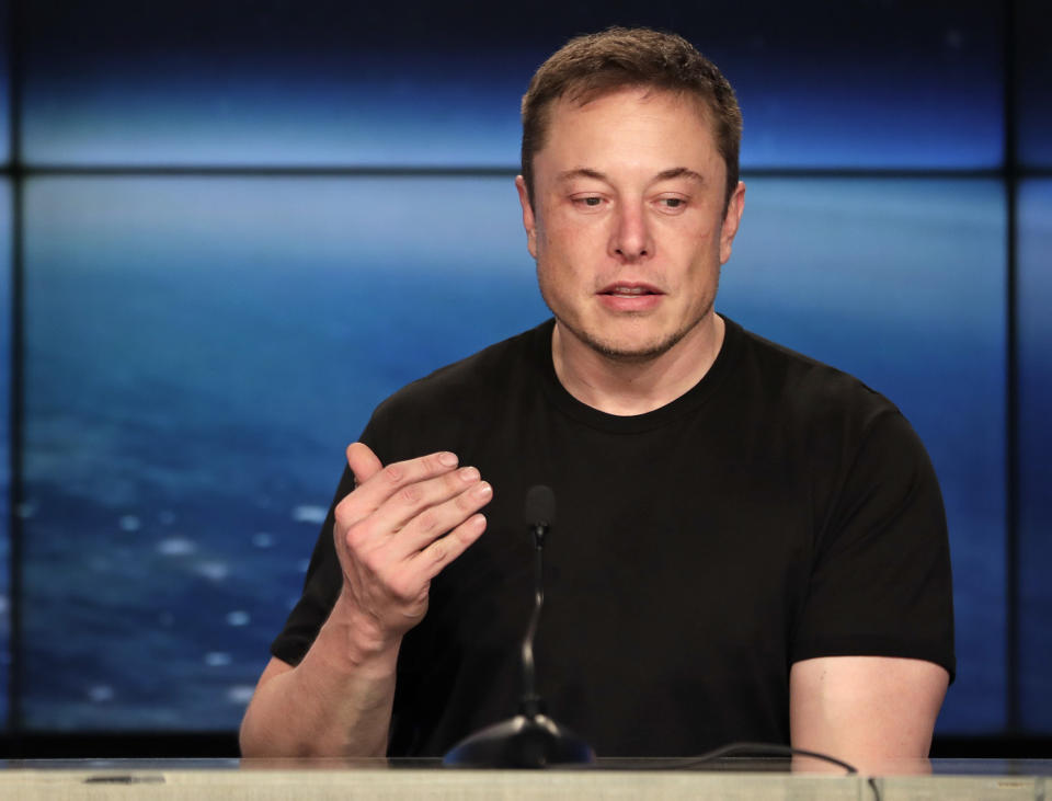 Elon Musk sorgte mit seinem Verhalten immer wieder für Wirbel (Bild: AP)