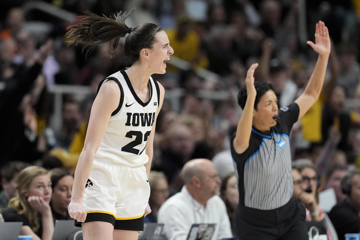 Iowa Hawkeyes defeat LSU Tigers with Caitlin Clark\'s impressive performance in the NCAA Women\'s Basketball Tournament Elite Eight game, securing a spot in the Final Four.