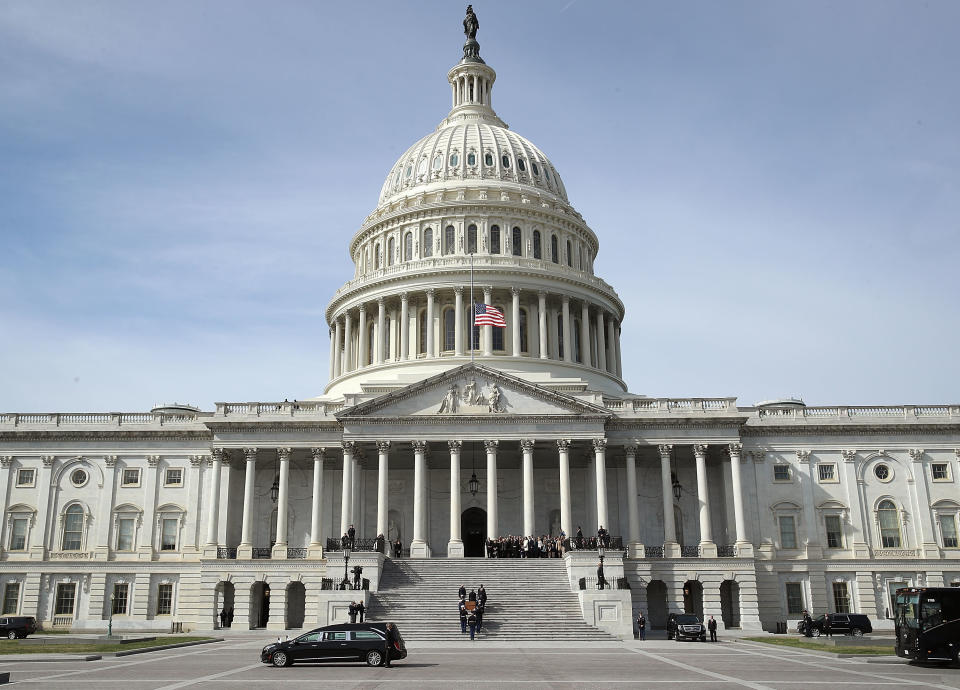 Billy Graham gets Capitol salute