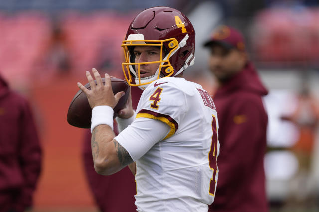 Washington Football Team quarterback Taylor Heinicke (4) warms up