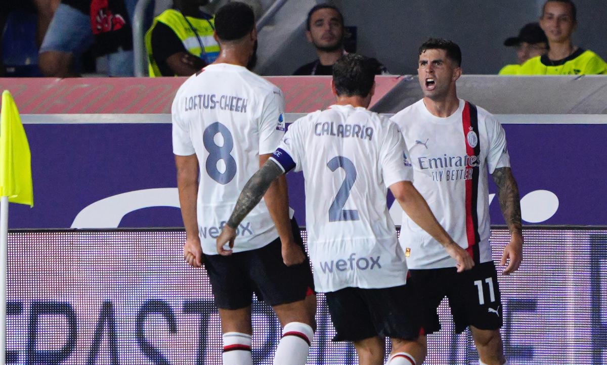 Christian Pulisic membutuhkan waktu 20 menit untuk mencetak gol Serie A pertama Milan dengan tendangan voli yang kuat melawan Bologna