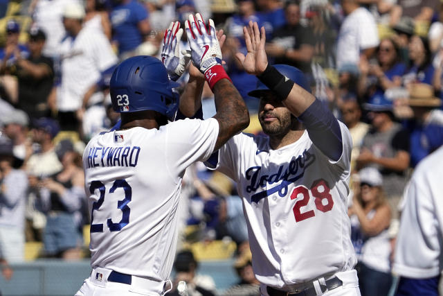 Dodgers rally to beat Astros 8-7 after Houston reliever Stanek