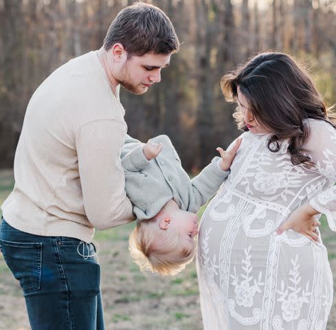 <p>Mandy Daniel Photography</p> Mathew and Breana Dell with son Dallas