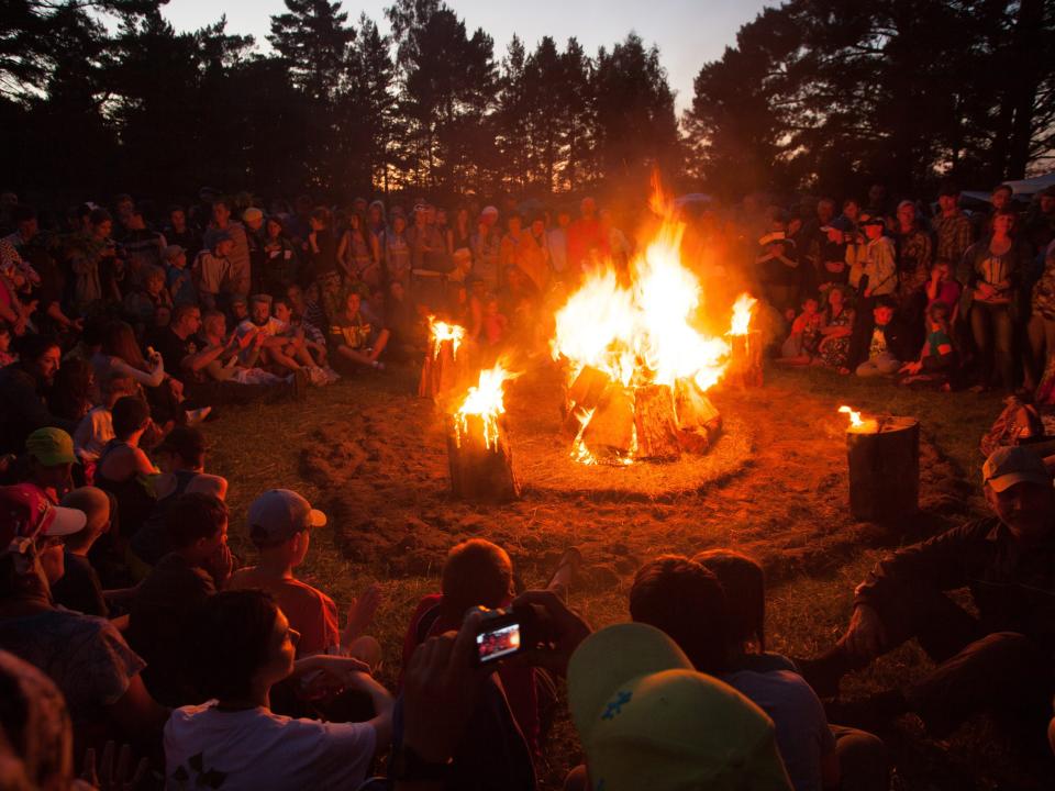 summer-solstice-bonfire