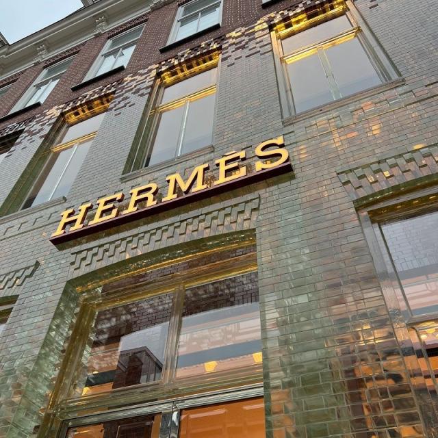 Jury rules artist's NFTs of 'MetaBirkins' violate Hermès' trademark rights, Hermès