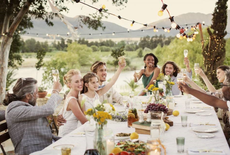 Optar por una celebración lo más modesta posible puede ser beneficioso para el futuro matrimonio. (Foto: Getty)