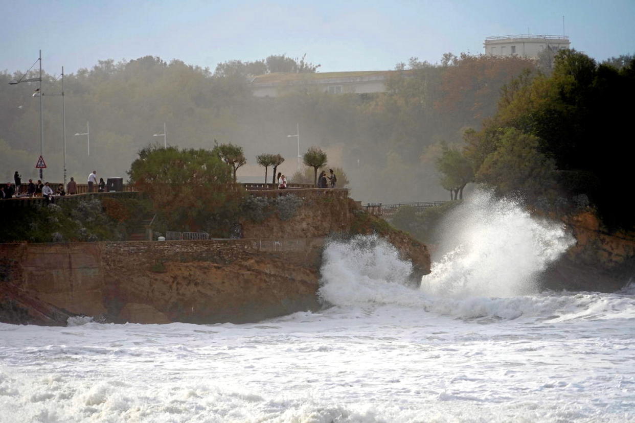 Douze départements ont été placés en vigilance orange crues et submersion pour la journée de samedi.   - Credit:Emilie Drouinaud / MAXPPP / PHOTOPQR/SUD OUEST/MAXPPP