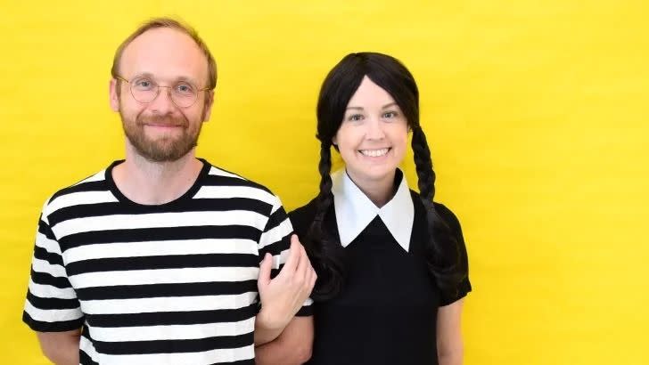 couples halloween costume wednesday and pugsley addams halloween costume