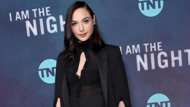 Gal Gadot to Play Evil Queen In Disney's Live-Action 'Snow White