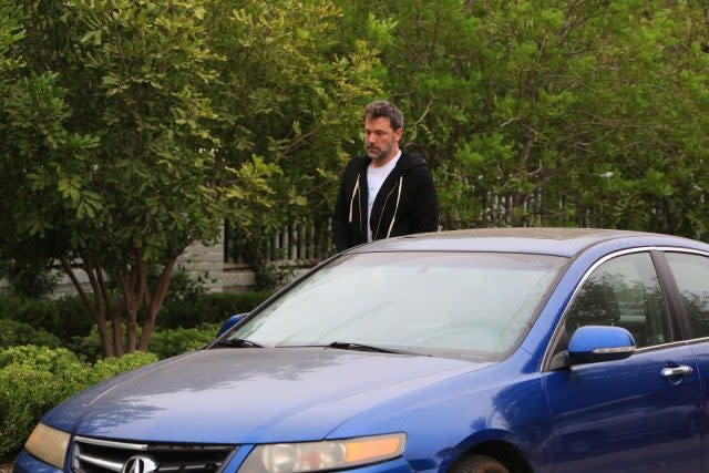 Shauna Sexton's car is spotted at Ben Affleck's home on Sept. 5, 2018.