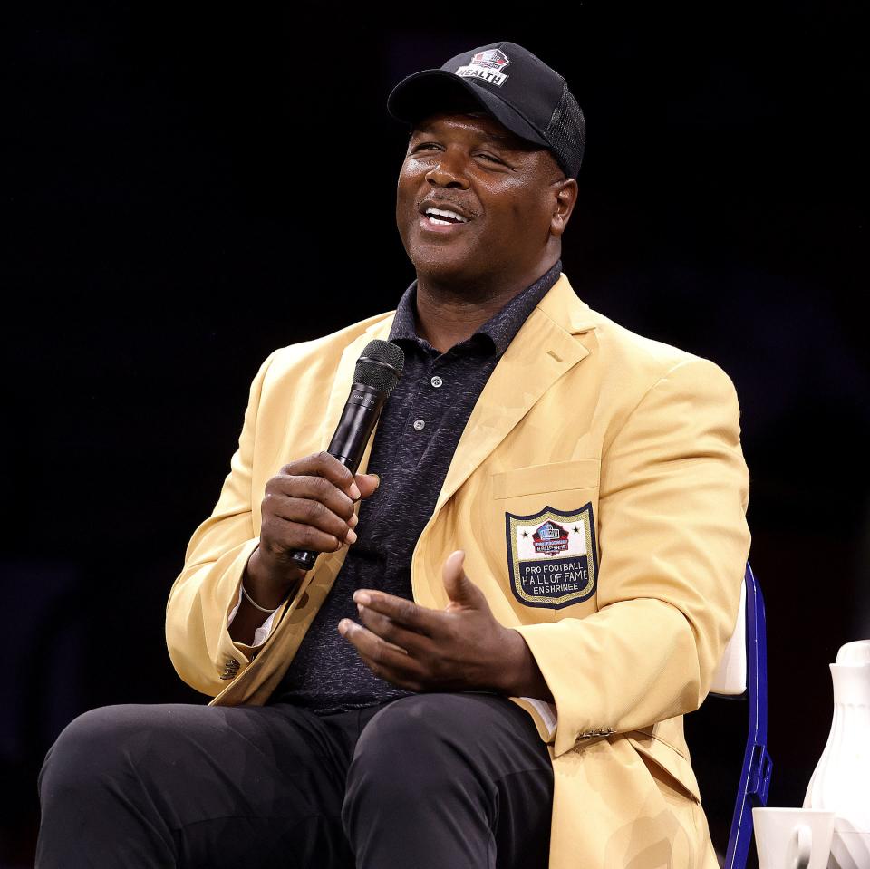 Pro Football Hall of Fame enshrinee LeRoy Butler answers a question during the Pro Football Hall of Fame Enshrinees' Roundtable held at the Canton Civic Center Sunday, August 7, 2022.