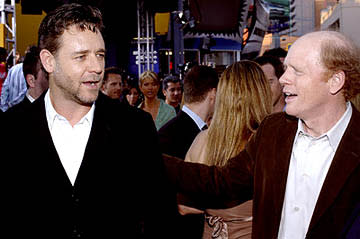 Russell Crowe and Ron Howard at the LA premiere of Universal's Cinderella Man