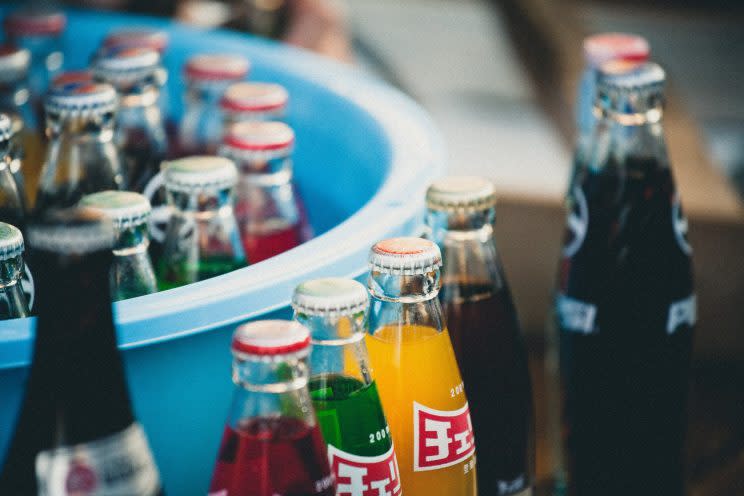 Canarias quiere limitar la publicidad de los refrescos para frenar la obesidad (Francesco Gallarotti/Unsplash)