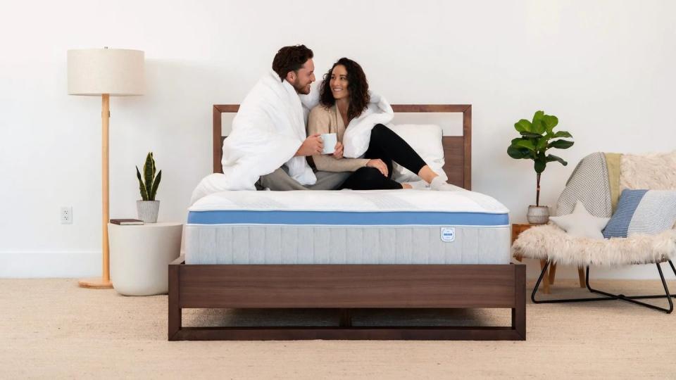 <p><a href="https://go.redirectingat.com?id=74968X1596630&url=https%3A%2F%2Fwww.bearmattress.com%2Fproducts%2Fstar-hybrid-mattress&sref=https%3A%2F%2F" rel="nofollow noopener" target="_blank" data-ylk="slk:Shop Now;elm:context_link;itc:0;sec:content-canvas" class="link ">Shop Now</a></p><p>Star Hybrid</p><p>bearmattress.com</p><p>$1299.00</p>