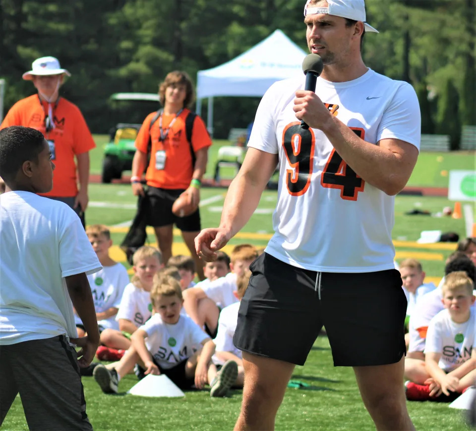 Cincinnati Bengals defensive end Sam Hubbard