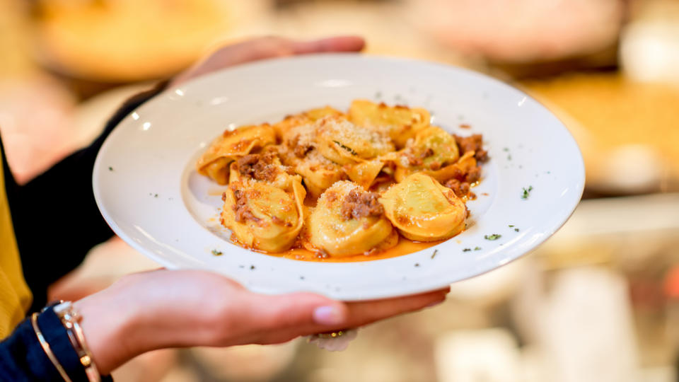 Die handgemachten Tortellini sind bei einem Restaurantbesuch in Bologna fast schon Pflicht